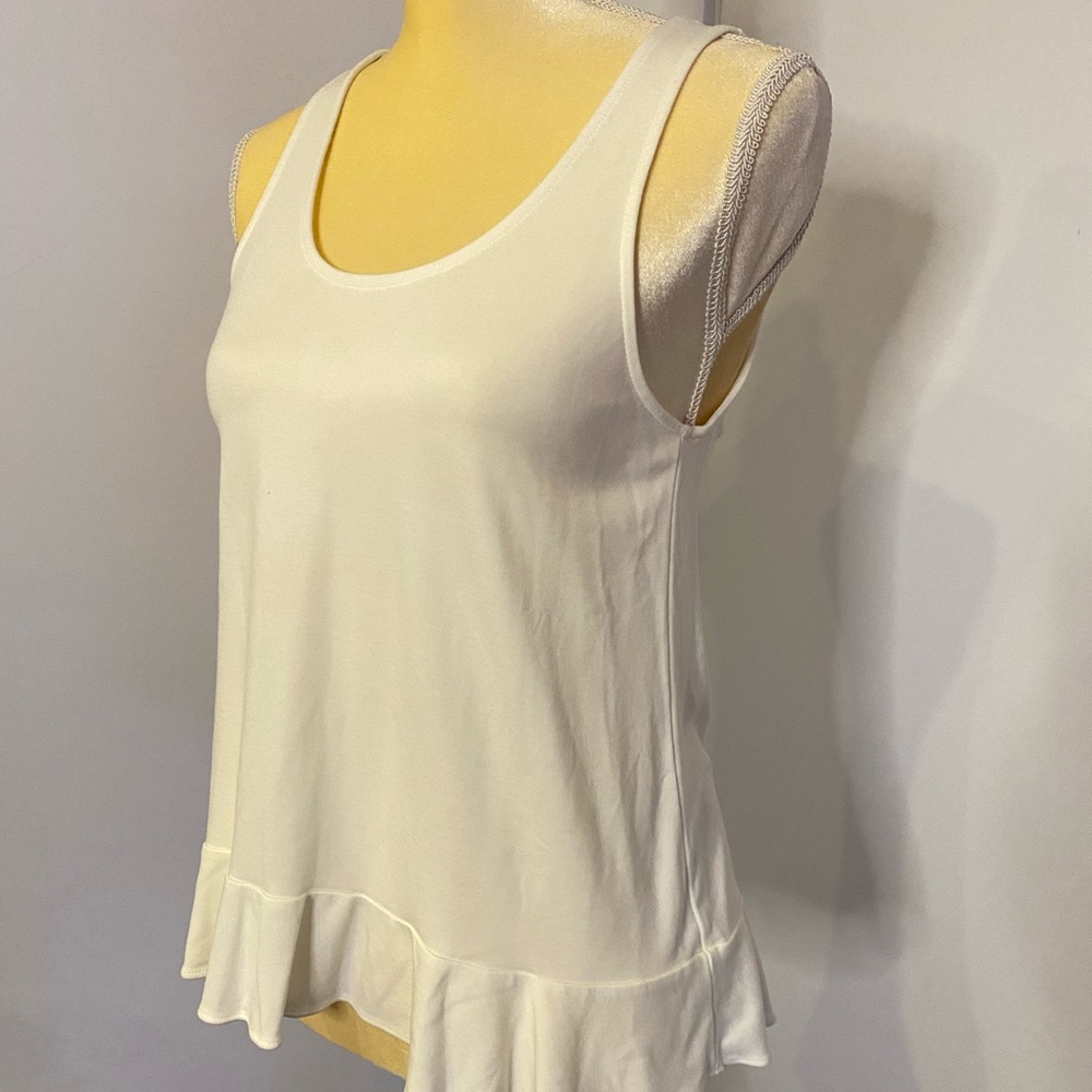 Ann Taylor sleeveless top with ruffle bottom